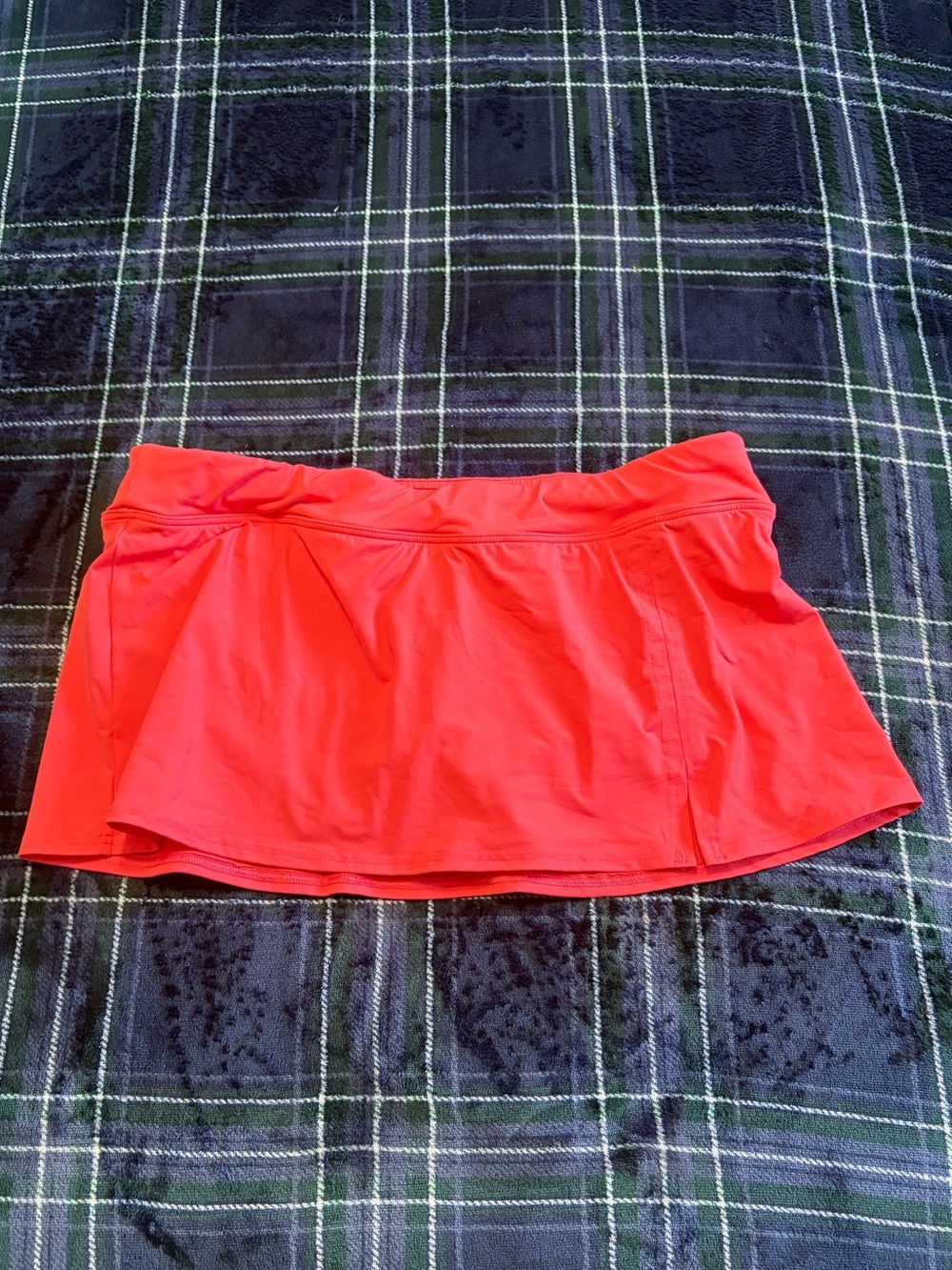 Lands' End coral mini swim skirt. Size 12.